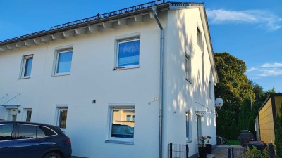 Gepflegte Doppelhaushälfte mit 5 Zimmern in Diedorf - provisionsfrei