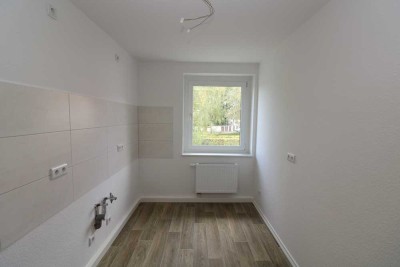 Die Natur ruft…helle 3-RW mit Wanne in Halsbrücke!!!