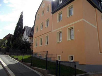 Schöne 2- Raum Mietwohnung 47m² mit Mieterterrasse und Grill 08064 Zwickau / OT Cainsdorf