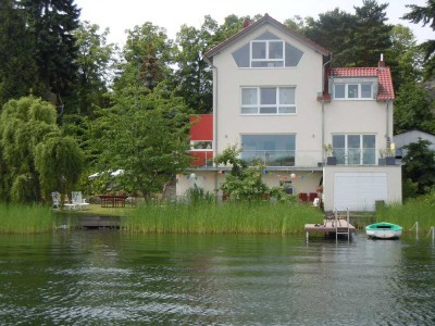 Villa am See im wunderschönen Woltersdorf für 6 Monate mieten