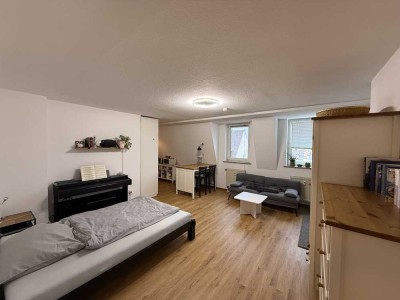 Möblierte 1-Zimmer-Wohnung in zentraler Lage