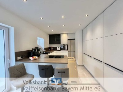 Moderne 3 Zimmer Wohnung mit 36 m² Dachterrasse – Stilvoll wohnen über Riedenburg
