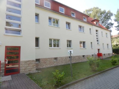 Schöne möblierte 2-Raum-Maisonette-Wohnung mit Loggia