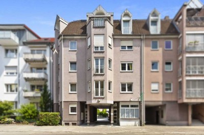 Helle und großzügige Wohnung mit Balkon in der beliebten Weststadt