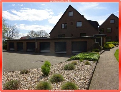 * Zwei gepflegte, individuelle Häuser mit 12 WE + Garagen + Stellplätze, voll vermietet *