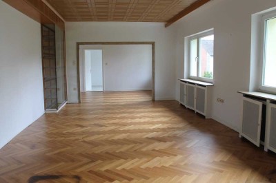 Helle und Geräumige 6-Zimmer-Wohnung in Mannheim