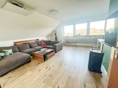 Helle freundliche Dachgeschosswohnung in beliebter ruhiger Lage in Langwedel