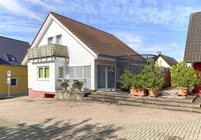 Wunderschönes Einfamilienhaus mit großer Terrasse in 79292 Pfaffenweiler