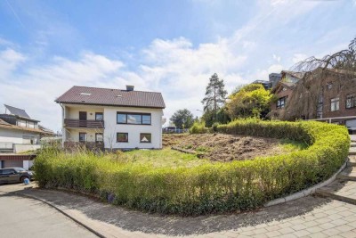 Großzügiges Einfamilienhaus mit Einliegerwohnung in beliebter Lage