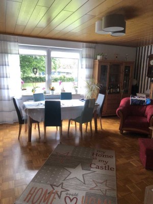 3-Zimmer-Erdgeschosswohnung mit EBK in Rensburg kein Makler