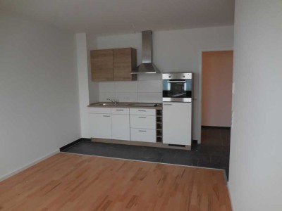 Schöne 2-Zimmer Whg. mit EBK / Stadtmitte