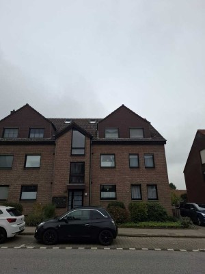 Helle 3,5-Zimmer Wohnung mit Balkon im 2. OG und DG in Fuhlenbrock