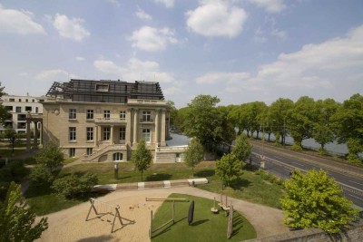SELTENE TOPLAGE MIT BEIDESEITIGEM RHEINBLICK: HOCHWERTIG MODERNISIERT MIT AUSGEZEICHNETER RENDITE