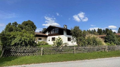 Geschmackvolle 3-Zimmer-Wohnung mit Balkon und EBK in Raubling