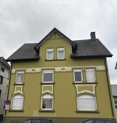Charmante Altbau-Wohnung mit Raum für Gestaltung!