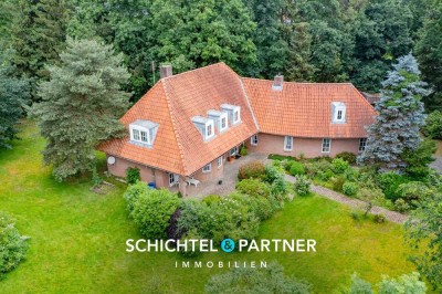 Gnarrenburg - Kuhstedt | Wunderschöne Villa mit parkähnlichem Garten, Doppelcarport und viel Platz