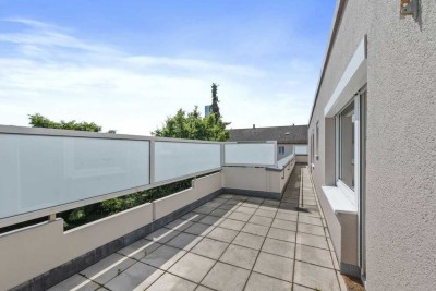 Exklusives Penthouse mit fast umlaufender Dachterrasse