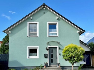 Freistehendes Einfamilienhaus mit Garten in naturnaher Lage im Sonneneck in Bürstadt