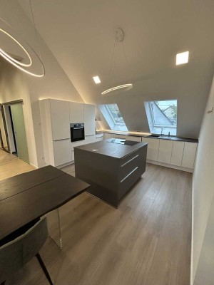 Einziehen & Wohlfühlen: Helle 69qm Dachgeschoss Wohnung im Herz von Bad Wimpfen