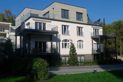 Bel-Etage mit großem Balkon in Top Lage