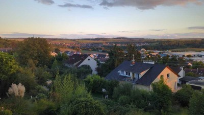 ruhige 3 Zimmer-Wohnung mit Aussicht