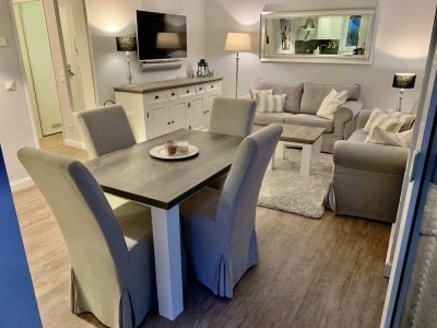 2-Zimmer / ca. 55 qm / möblierte Wohnung / Hamburg / Terrasse & Garten - ab 01. August !!!