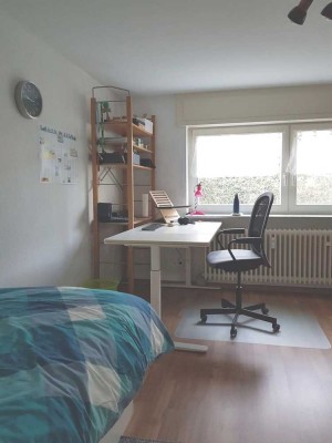 7357 - Studenten aufgepasst: Möblierte 1-Zimmerwohnung mit EBK und Gartenmitbenutzung!