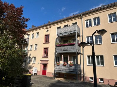 Charmante 2-Zimmer-Dachgeschoss-Wohnung in Zwickau