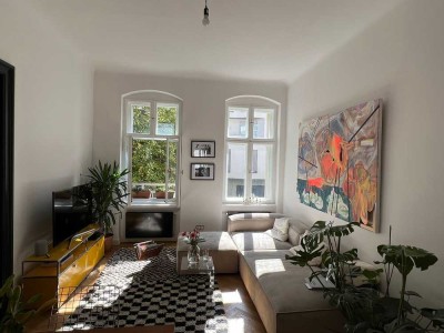 Charmante 3-Zimmer-Altbauwohnung mit Südbalkon – bezugsfrei nach Absprache!