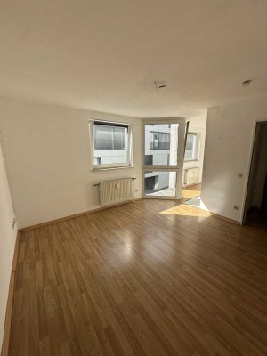 Helle 1-Zimmer-Wohnung in zentraler Lage zur RWTH