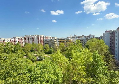 Sofort bezugsfrei in Germering. Helle 3-Zimmer-Wohnung mit Weitblick und Balkon