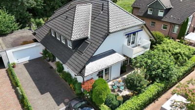 Zeitlose Eleganz in Gladbeck – Einfamilienhaus mit zwei Einheiten