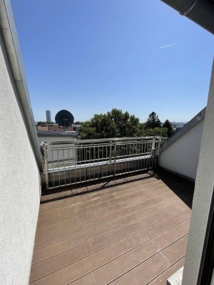 Hochwertige Maisonette - DG Wohnung mit Terrasse - Nähe Donauinsel