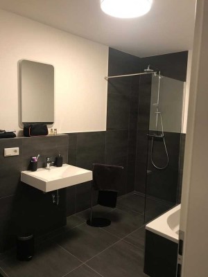 3 Zimmer Wohnung mit Balkon in Rosbach vor der Höhe