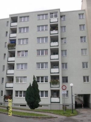 3-Zimmer-Wohnung mit Loggia, Top 45