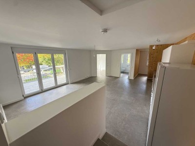 Einzigartige 4-Zimmer Maisonette-Wohnung mit zwei Balkonen