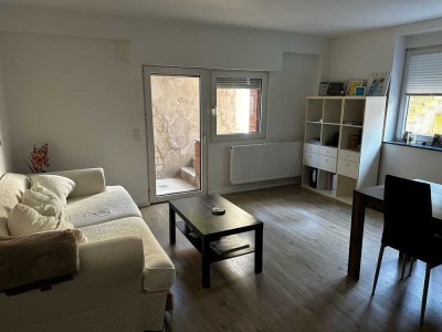 Exklusive, gepflegte 2-Zimmer-Souterrain-Wohnung mit Terrasse in Kerpen Sindorf