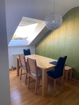 Helle 2,5-Zimmer Dachgeschosswohnung in Mannheim-Rheinau