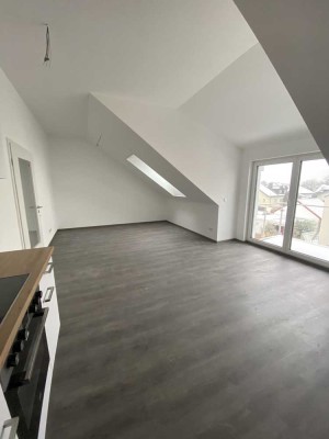 Exklusive 2-Zimmer Wohnung mit Balkon in BESTLAGE