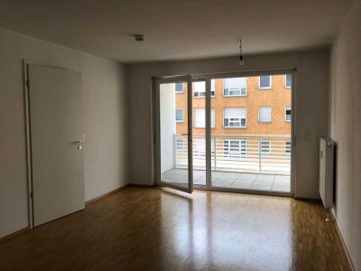 2-Zimmer-Wohnung mit Balkon und Einbauküche in Karlsruhe im CityPark