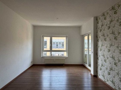 Tolle Familienwohnung in Helle-Mitte - mit Balkon, Wannenbad und Aufzug!