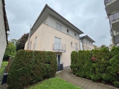 Ravensburg - Stadtlage
Gepflegte 3-Zimmer-Erdgeschosswohnung mit Terrasse