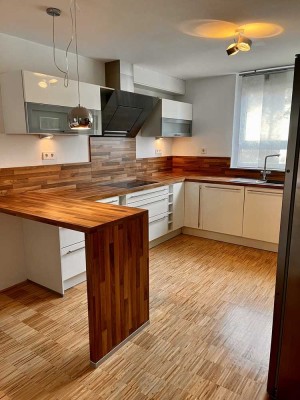 Außergewöhnliche Maisonette Wohnung Zentrumsnah