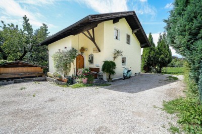 ARZL - EINFAMILIENHAUS mit Potential auf 382 m² Grundstück in Top Lage