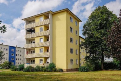3-Zimmer-Wohnung in der City // EG links