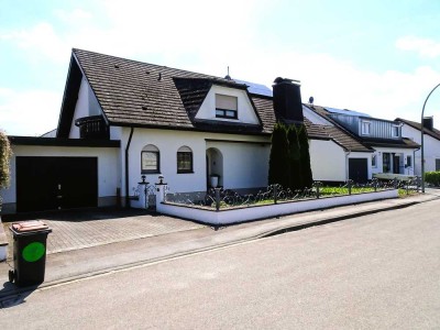 Ein sehr niveauvolles u. energetisch modernes 1-Fam. Haus  in bester Lage von Illertissen - Au