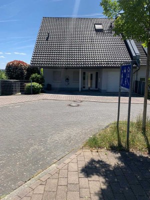 Exklusive DHH mit gehobener Innenausstattung in Bad Nauheim Kernstadt