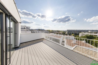 TRAUMHAFTE WEITSICHT - 3 TERRASSEN + BALKON!!!