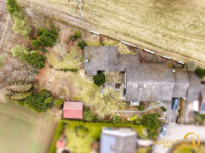 Zwei besondere Bungalows in idyllischer Lage von Deuerling – Ortsteil Hillohe - zu verkaufen
