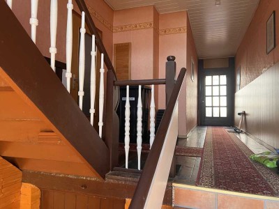 Teilsaniertes Fachwerkhaus / Stadthreihenhaus in Bestlage von Lamspringe!